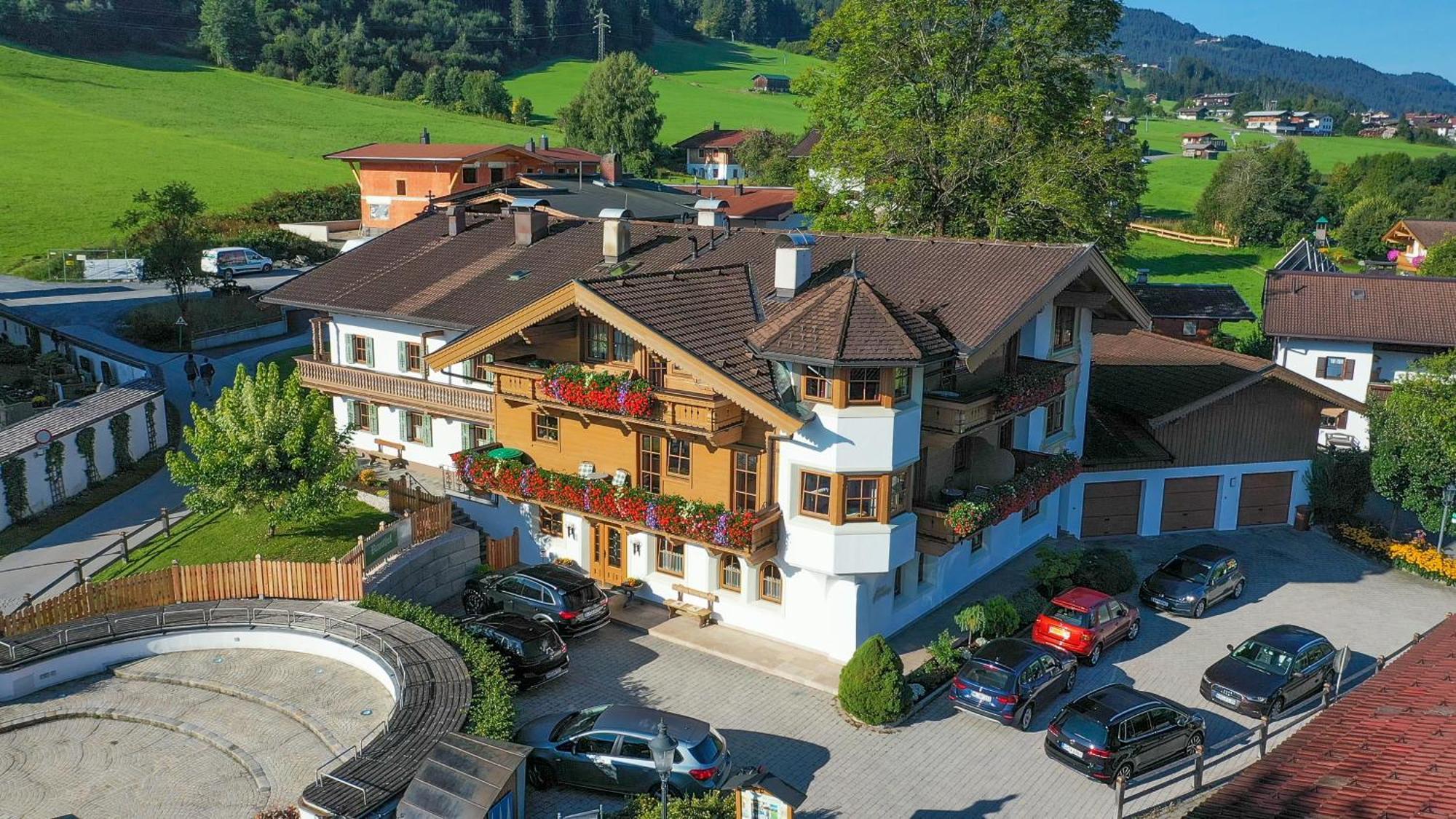 Gaestehaus Brantlhof Zimmer Und Ferienwohnungen In Going Am Wilden Kaiser Экстерьер фото