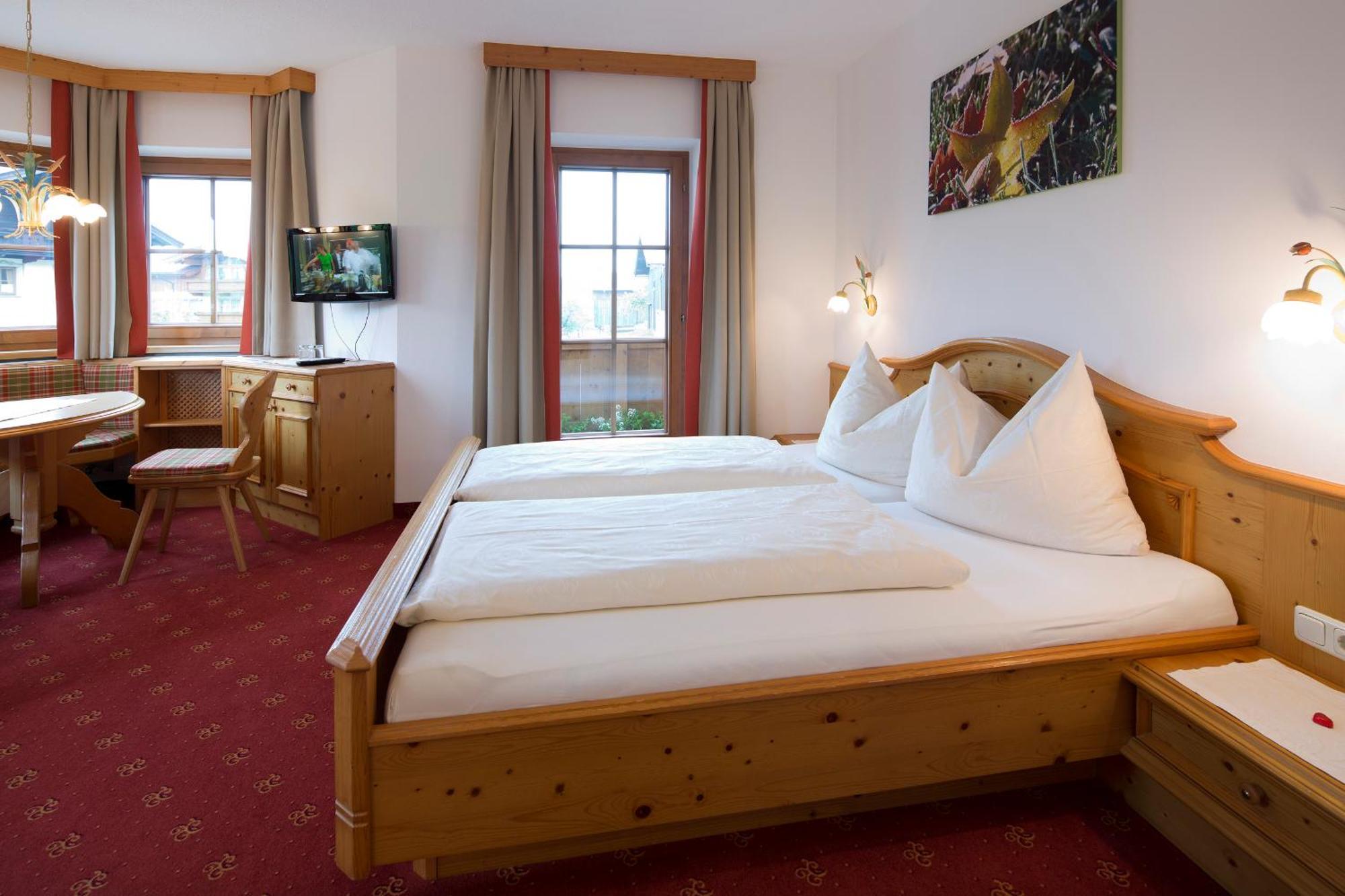 Gaestehaus Brantlhof Zimmer Und Ferienwohnungen In Going Am Wilden Kaiser Номер фото