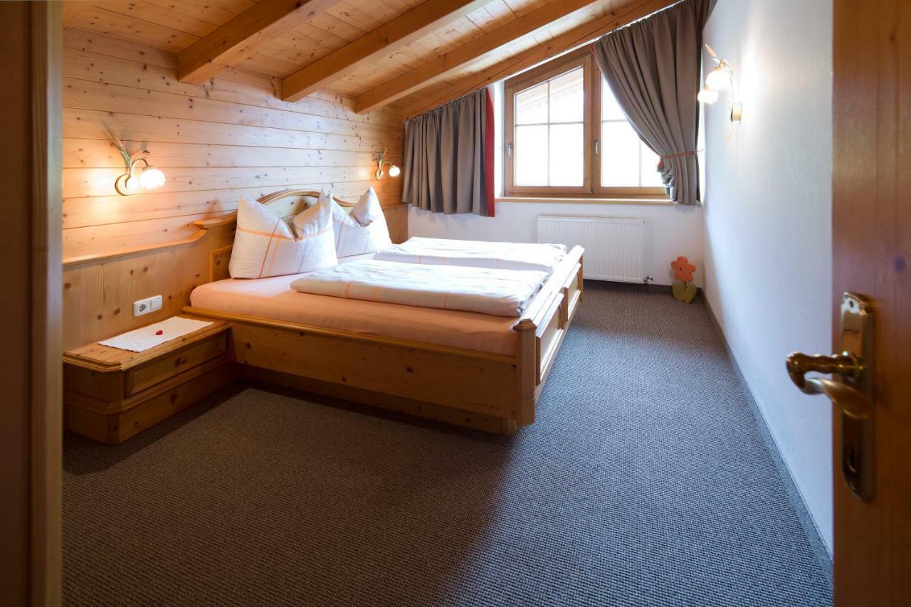 Gaestehaus Brantlhof Zimmer Und Ferienwohnungen In Going Am Wilden Kaiser Экстерьер фото